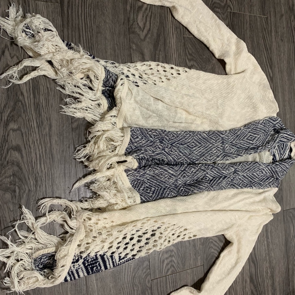 Long sleeve Charlotte Russe cardigan